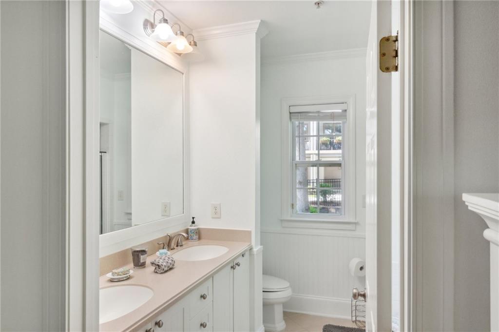 4100 Paces Walk SE Unit 2307