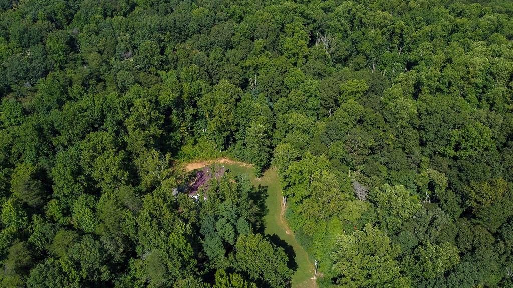 3597 Highway 136 E