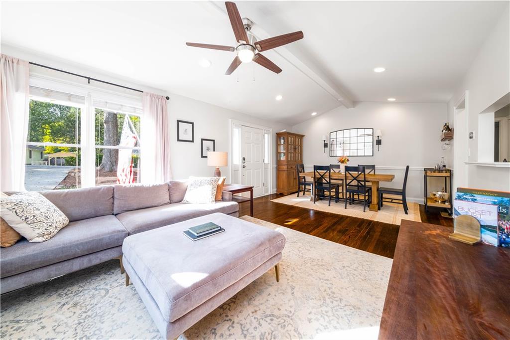 1875 Woodland Hills Avenue NW