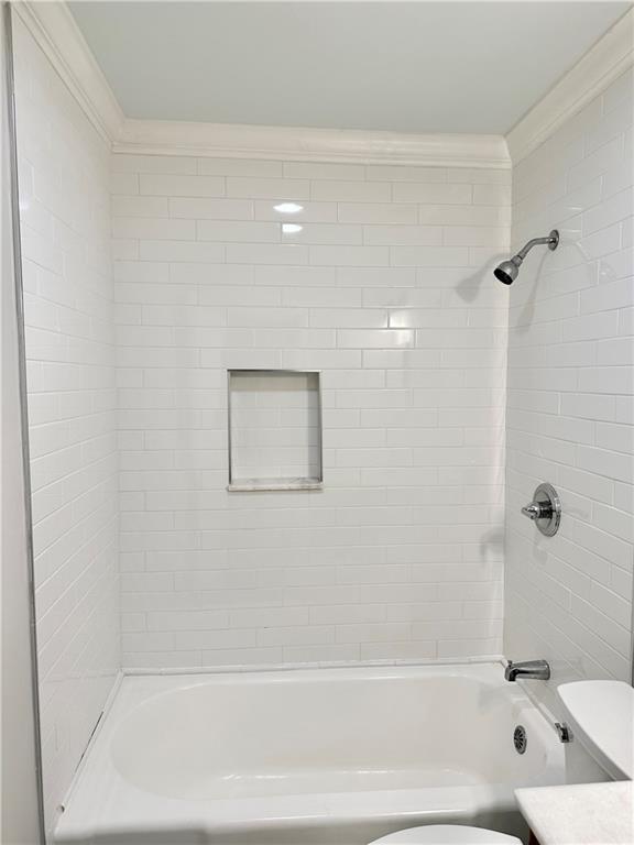 329 Deering Road NW