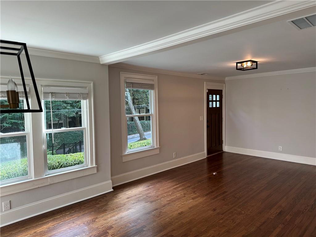 329 Deering Road NW