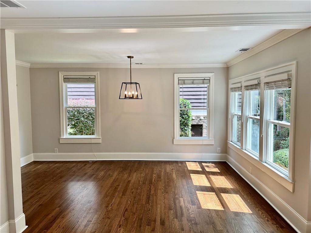 329 Deering Road NW