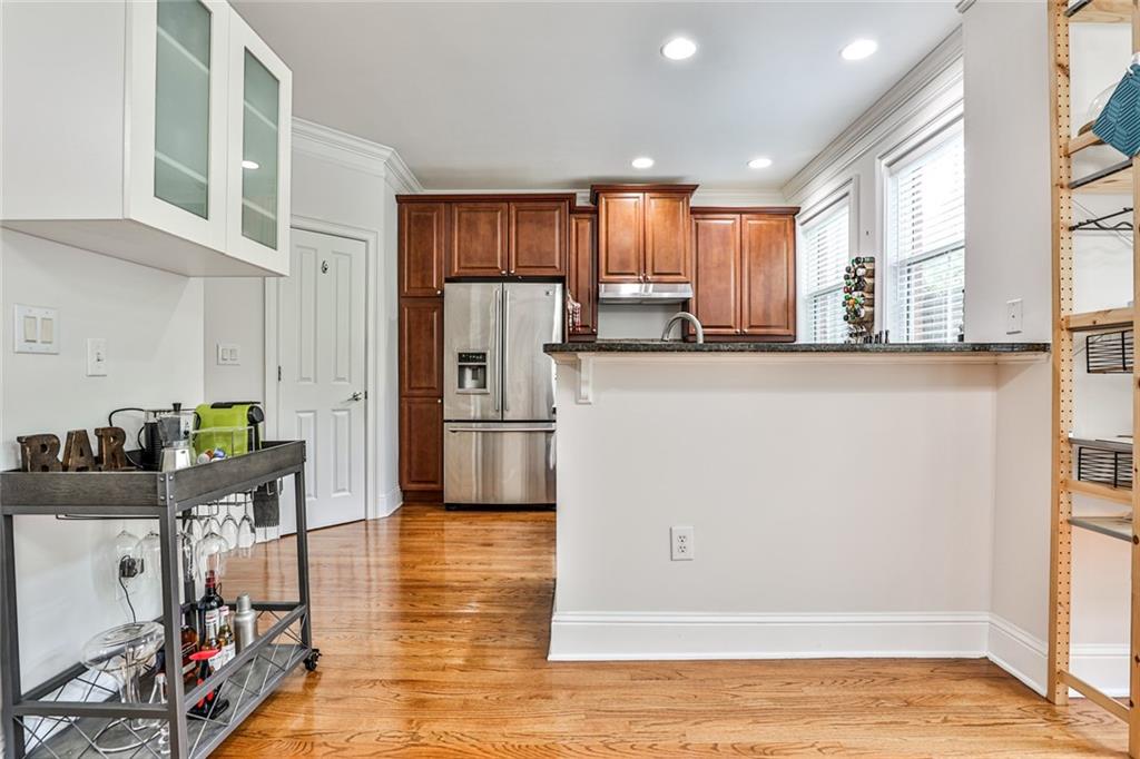 5480 Glenridge View Unit 2008