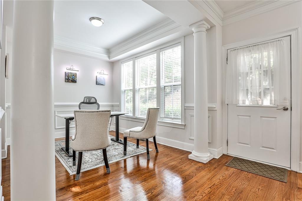 5480 Glenridge View Unit 2008
