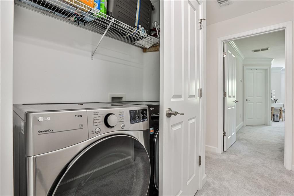 5480 Glenridge View Unit 2008