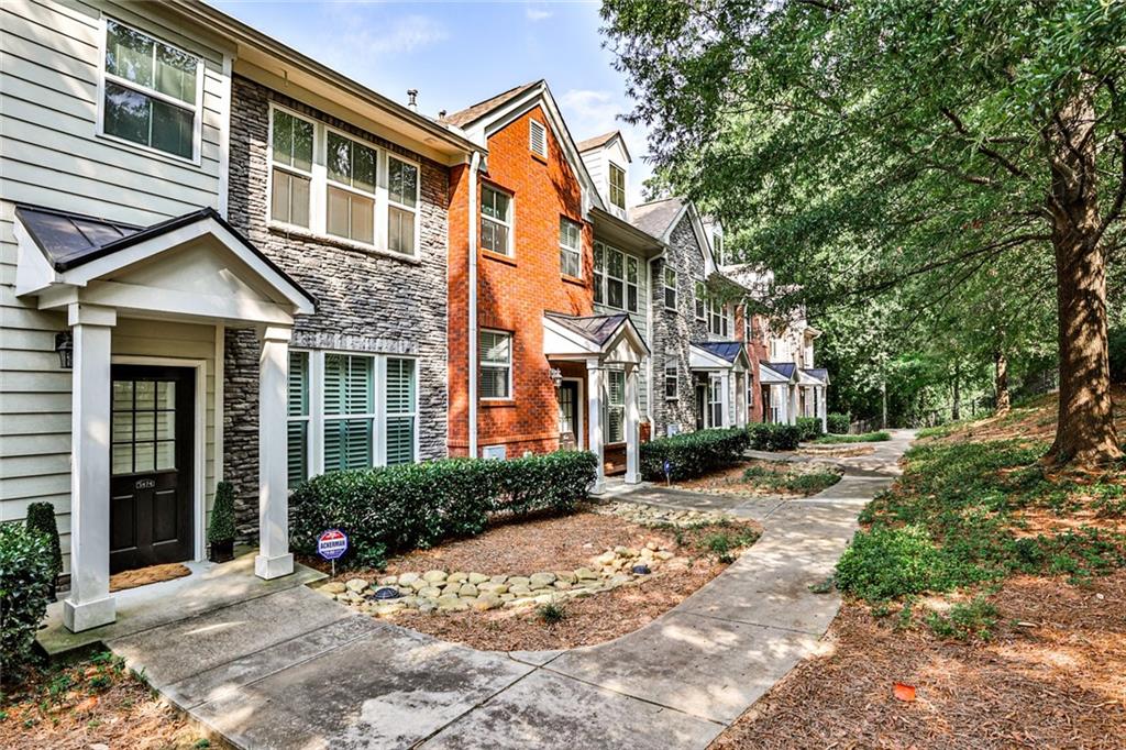5480 Glenridge View Unit 2008