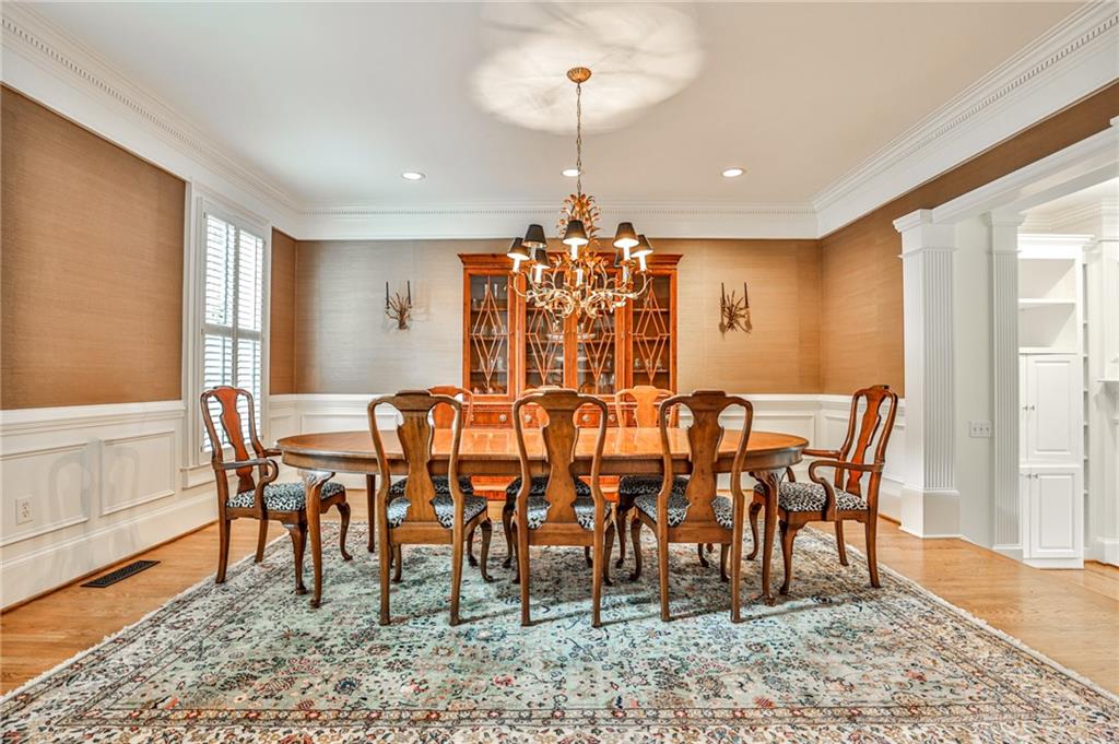 345 W Berwicke Common