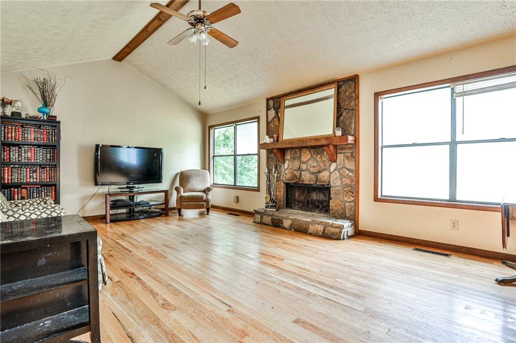 158 Farmington Drive