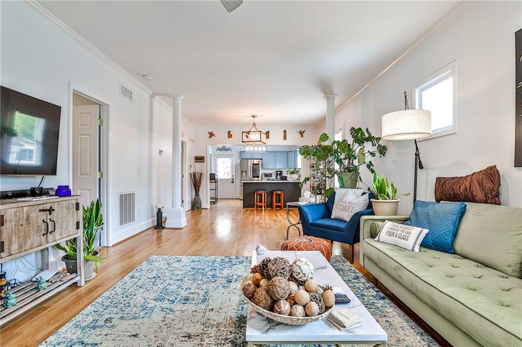 1985 Main Street NW