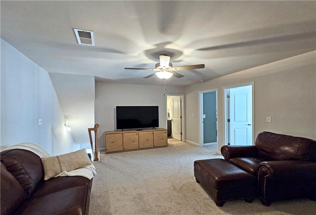 4581 Grenadine Circle
