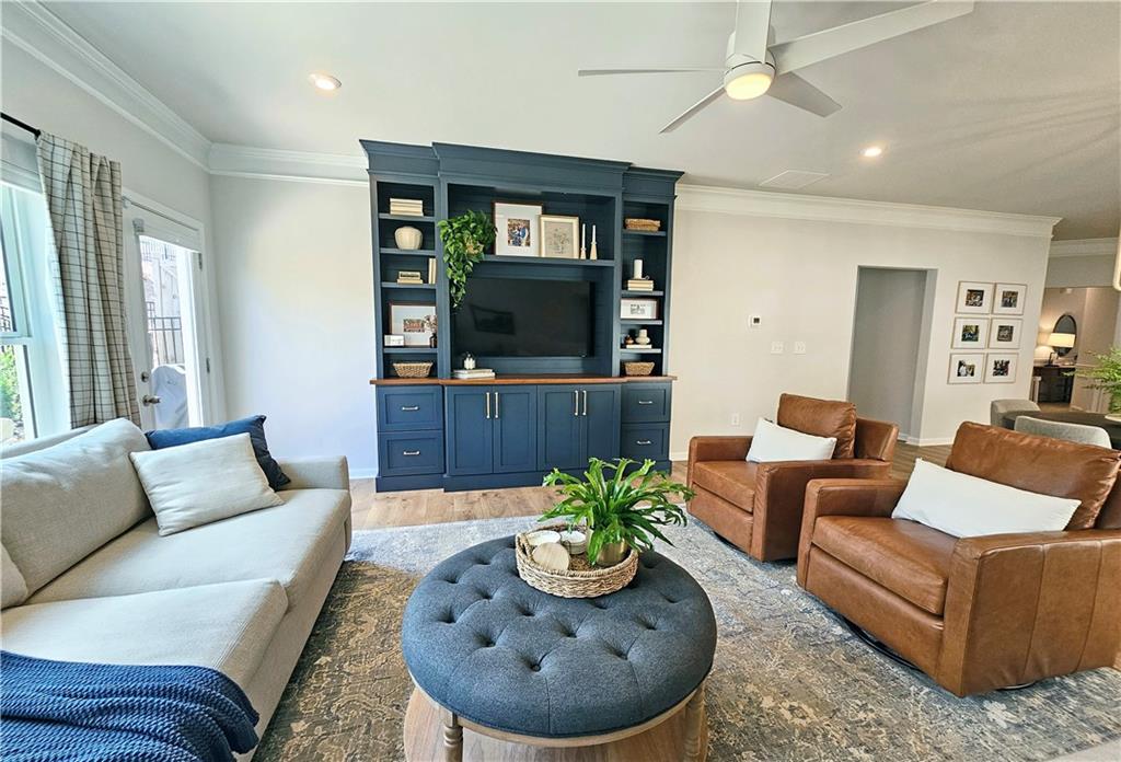 4581 Grenadine Circle
