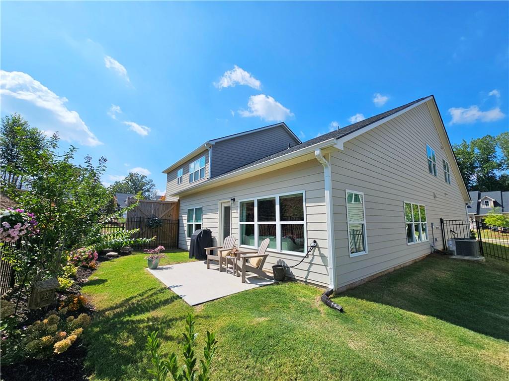 4581 Grenadine Circle