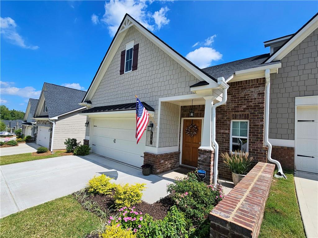 4581 Grenadine Circle
