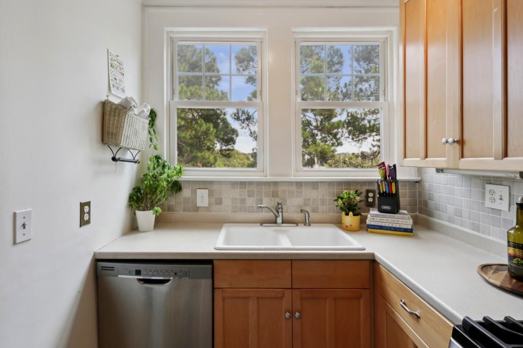 435 10th Street NE Unit 24
