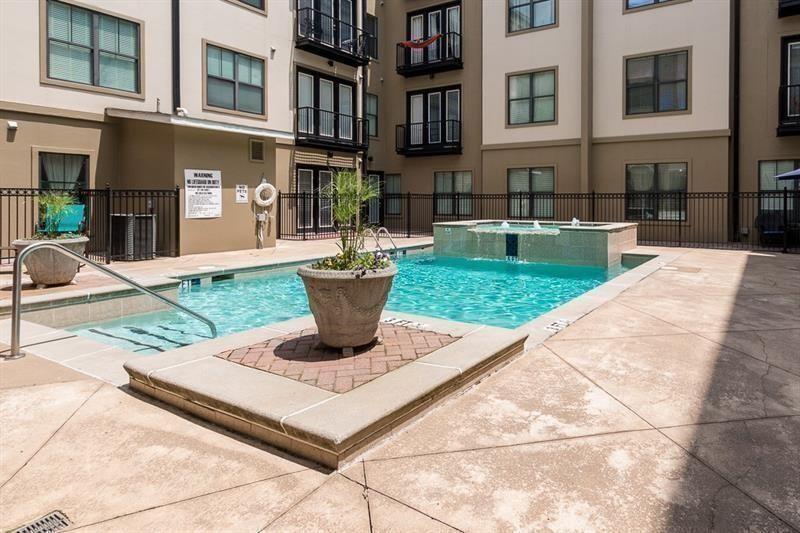 5300 PEACHTREE Road Unit 4514