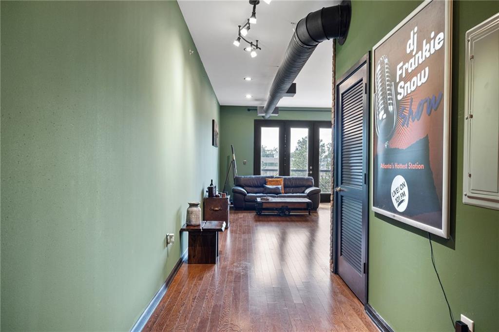 5300 PEACHTREE Road Unit 4514