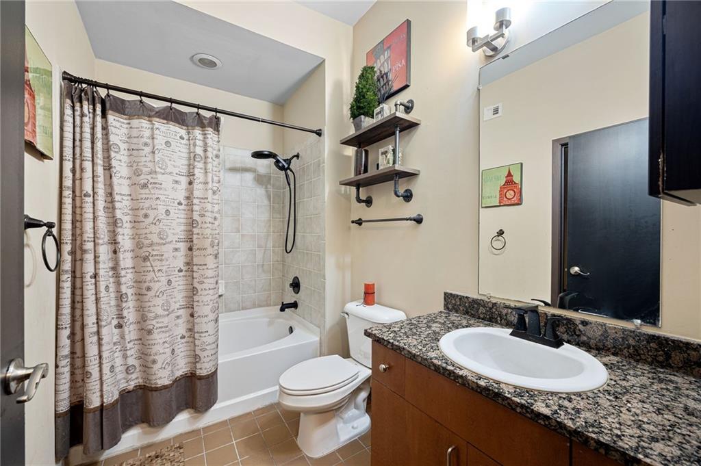 5300 PEACHTREE Road Unit 4514