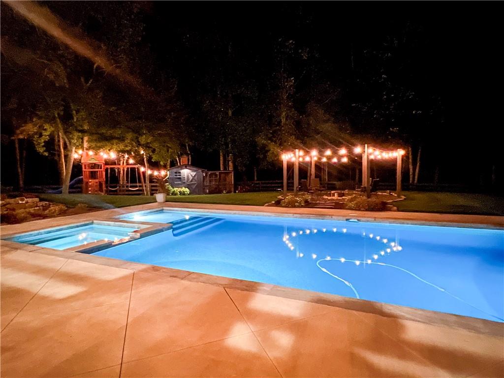 716 Goodson Road