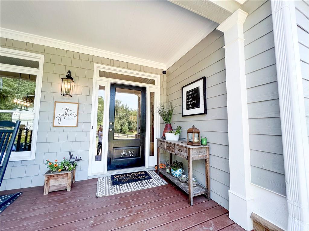 716 Goodson Road