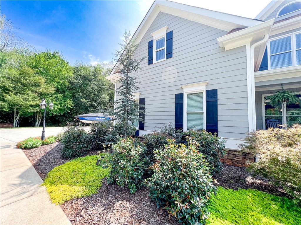 716 Goodson Road