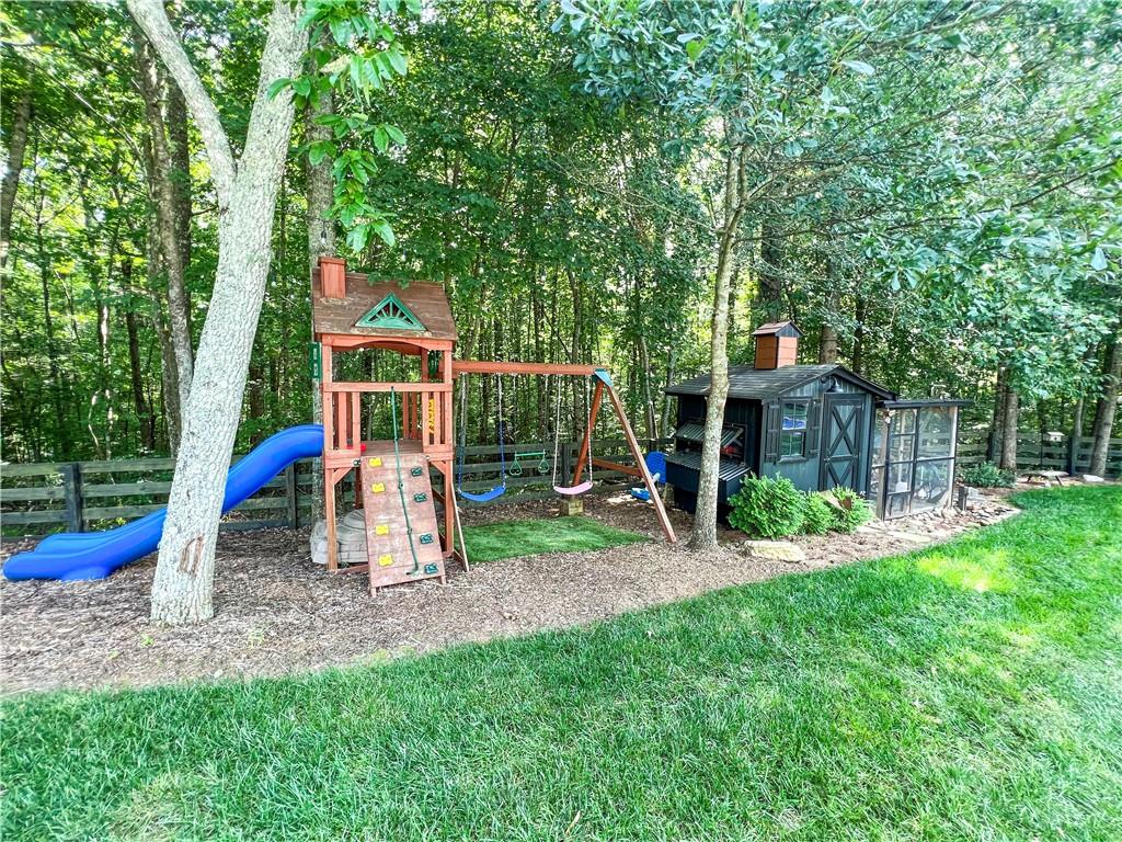 716 Goodson Road