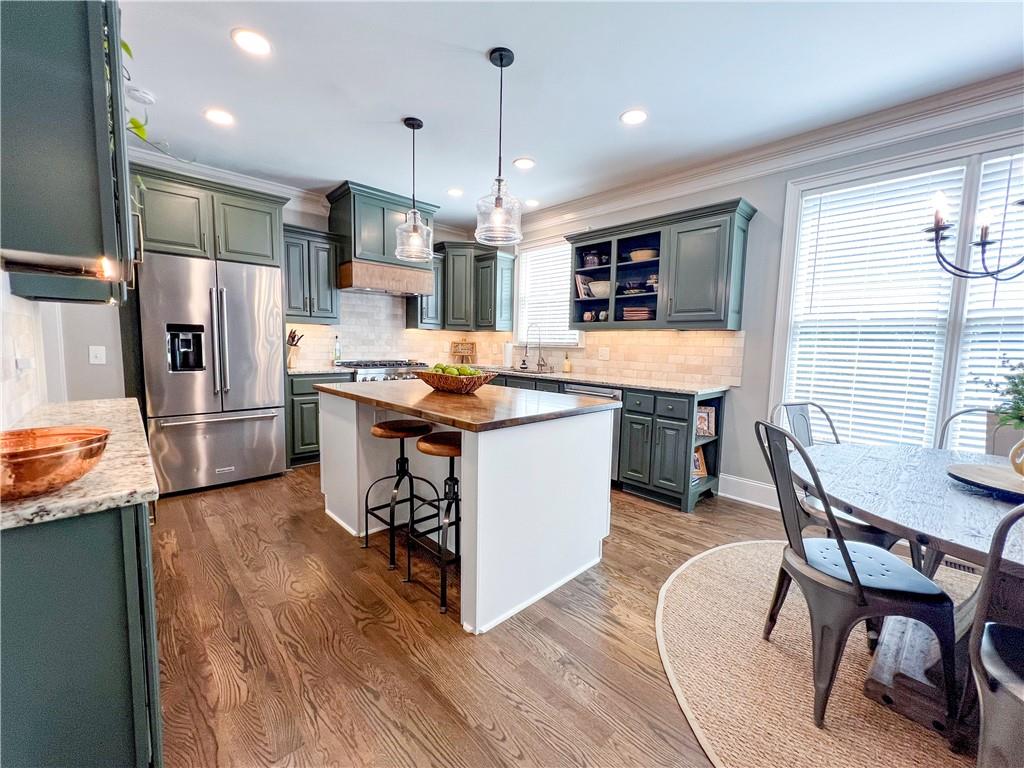 716 Goodson Road