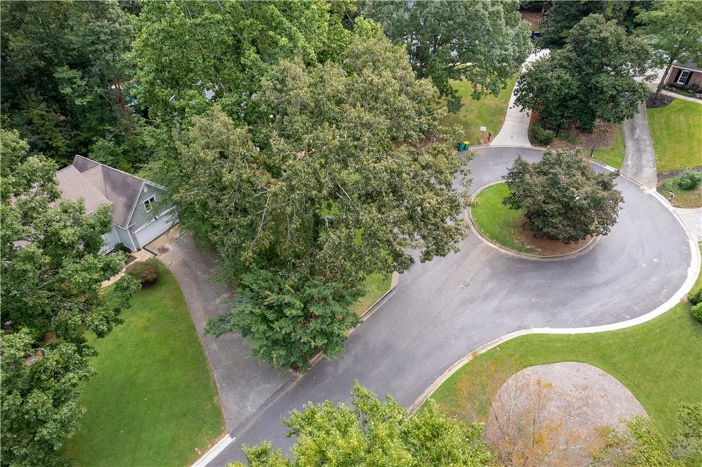 270 AMHERST Court