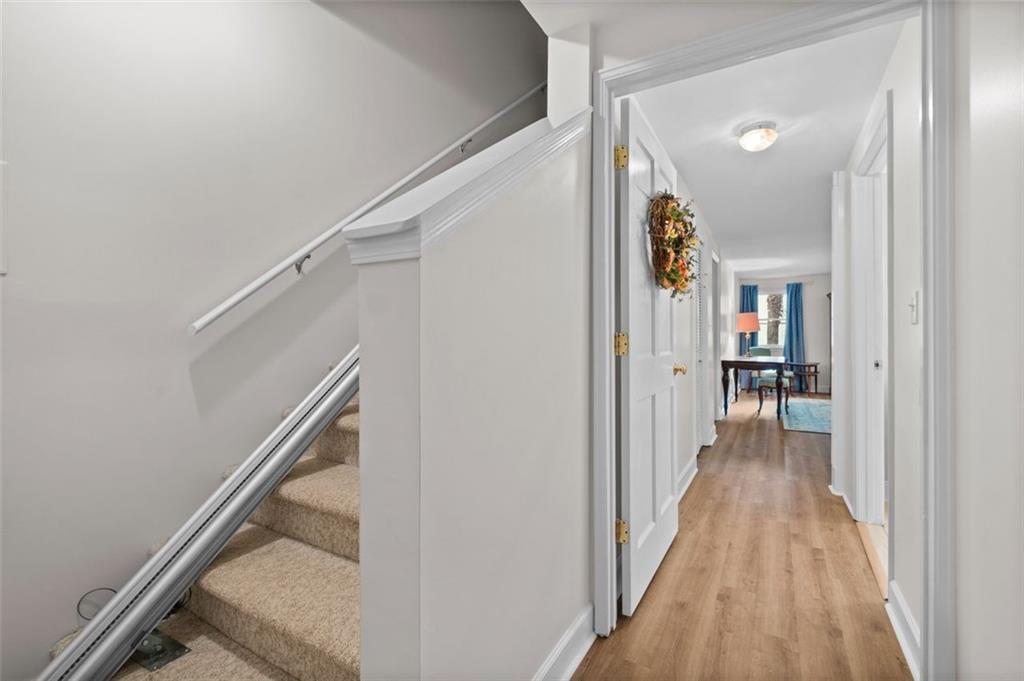 270 AMHERST Court