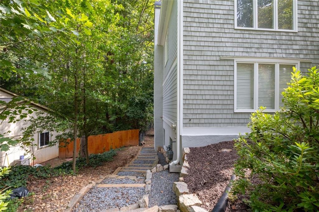 270 AMHERST Court