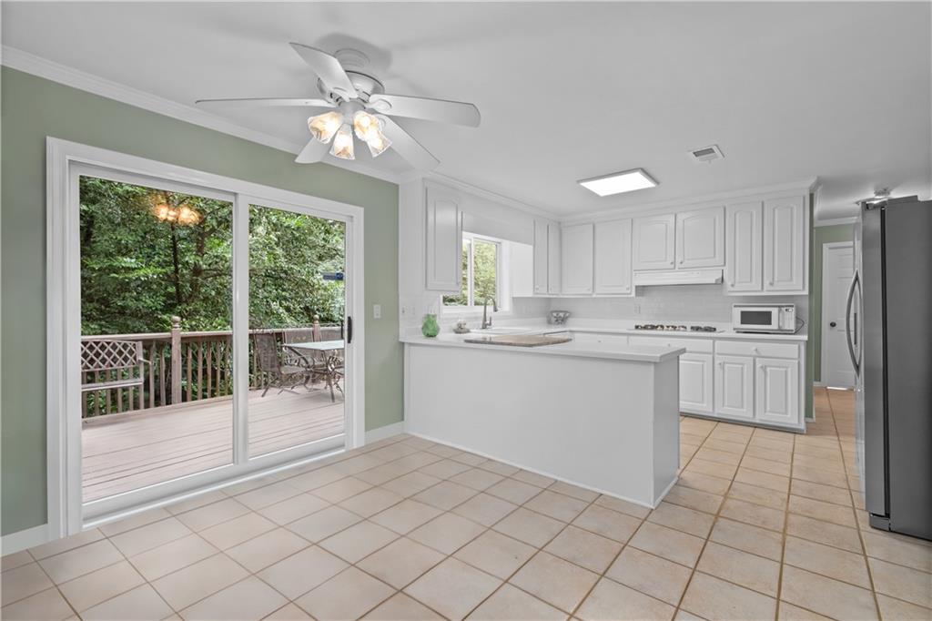 270 AMHERST Court