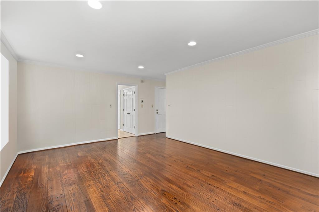 270 AMHERST Court