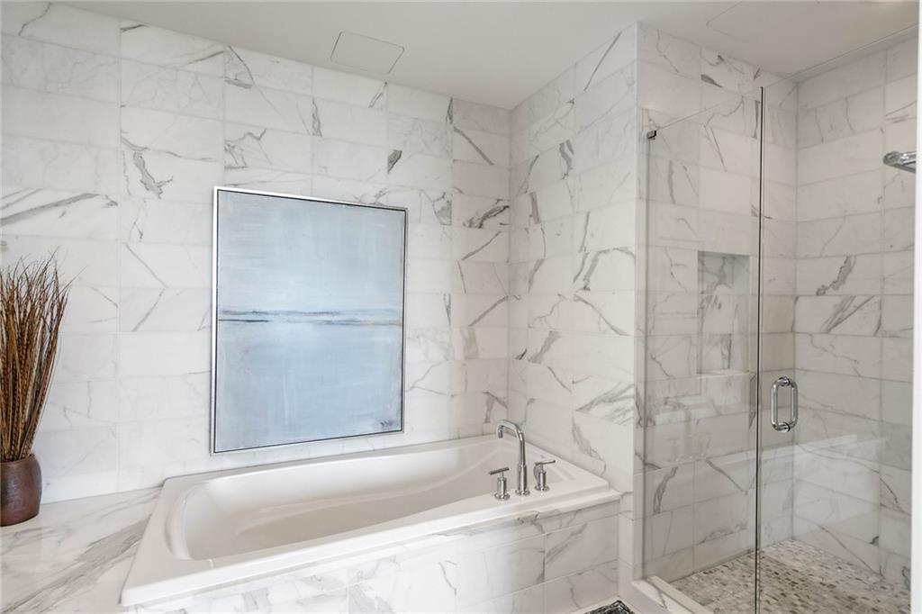 3630 Peachtree Road NE Unit 2009