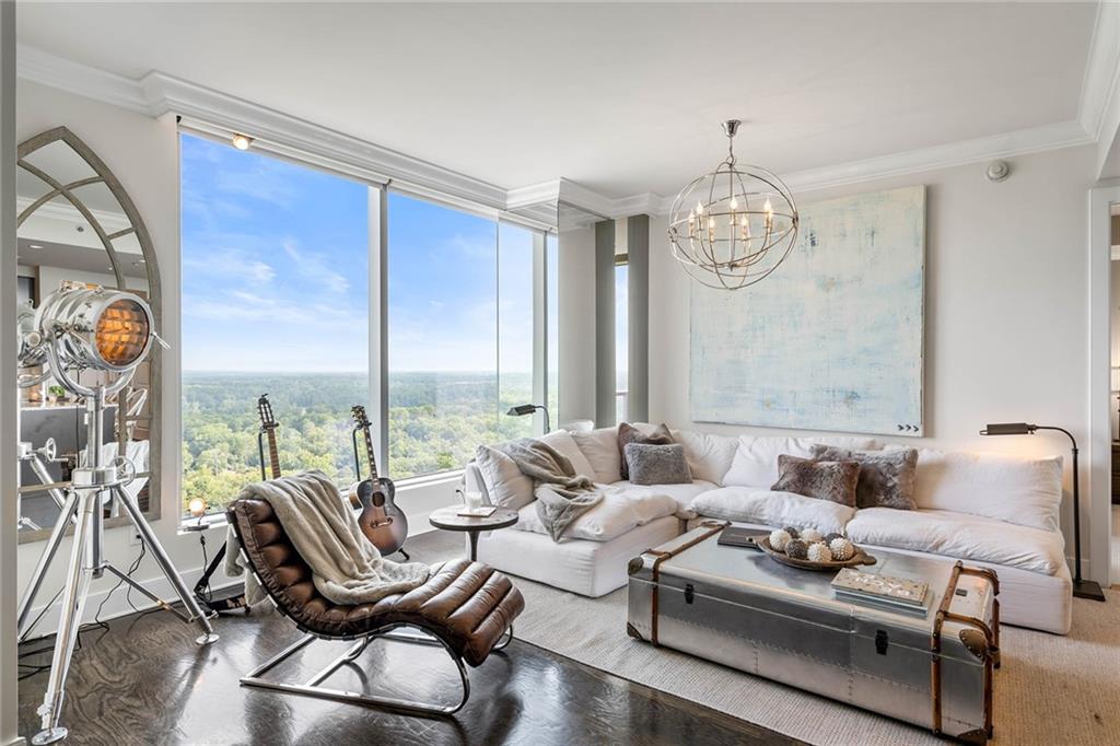 3630 Peachtree Road NE Unit 2009