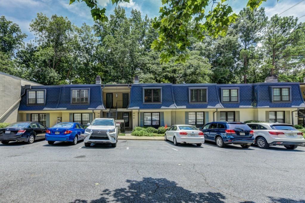 160 Maribeau Square NW
