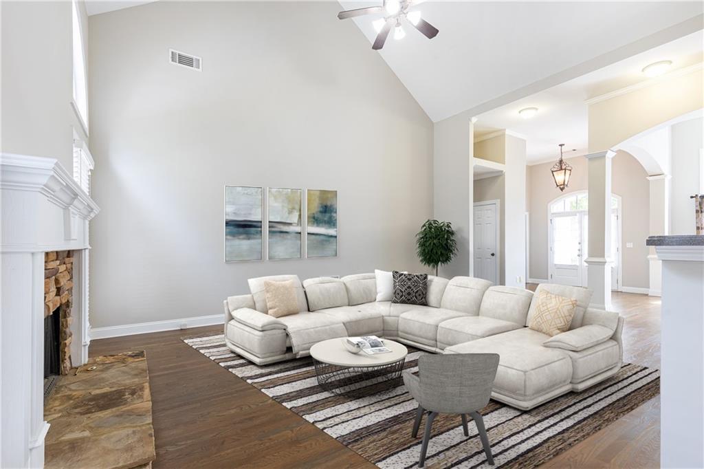 1613 Hampton Oaks Bend