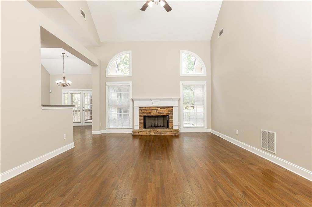 1613 Hampton Oaks Bend