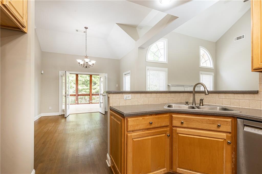 1613 Hampton Oaks Bend
