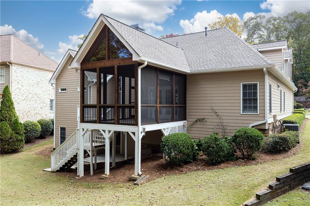 1613 Hampton Oaks Bend