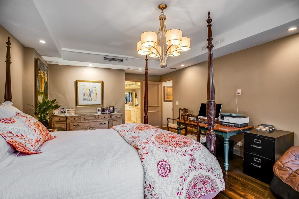 2660 Peachtree Road Unit 5B