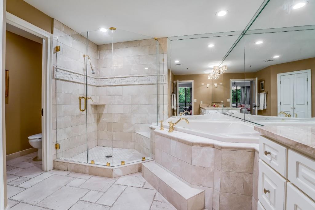2660 Peachtree Road Unit 5B