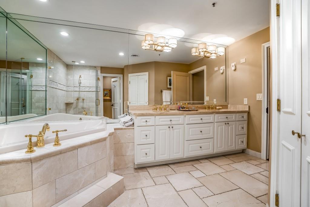 2660 Peachtree Road Unit 5B