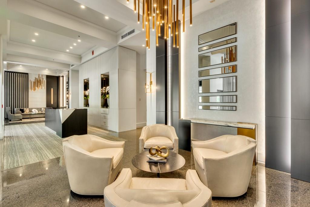 2660 Peachtree Road Unit 5B