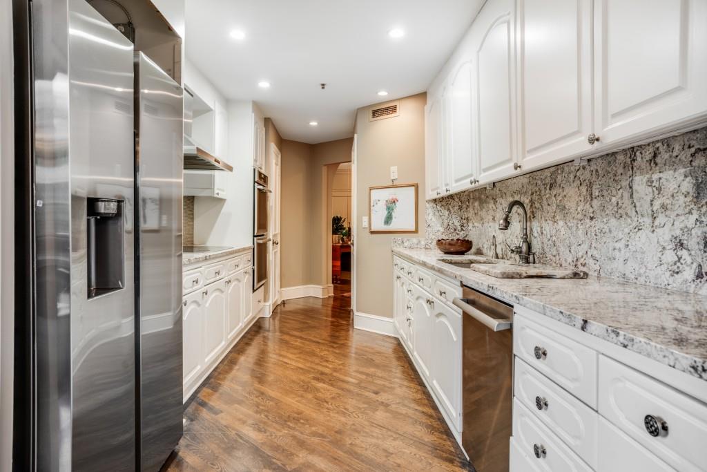 2660 Peachtree Road Unit 5B