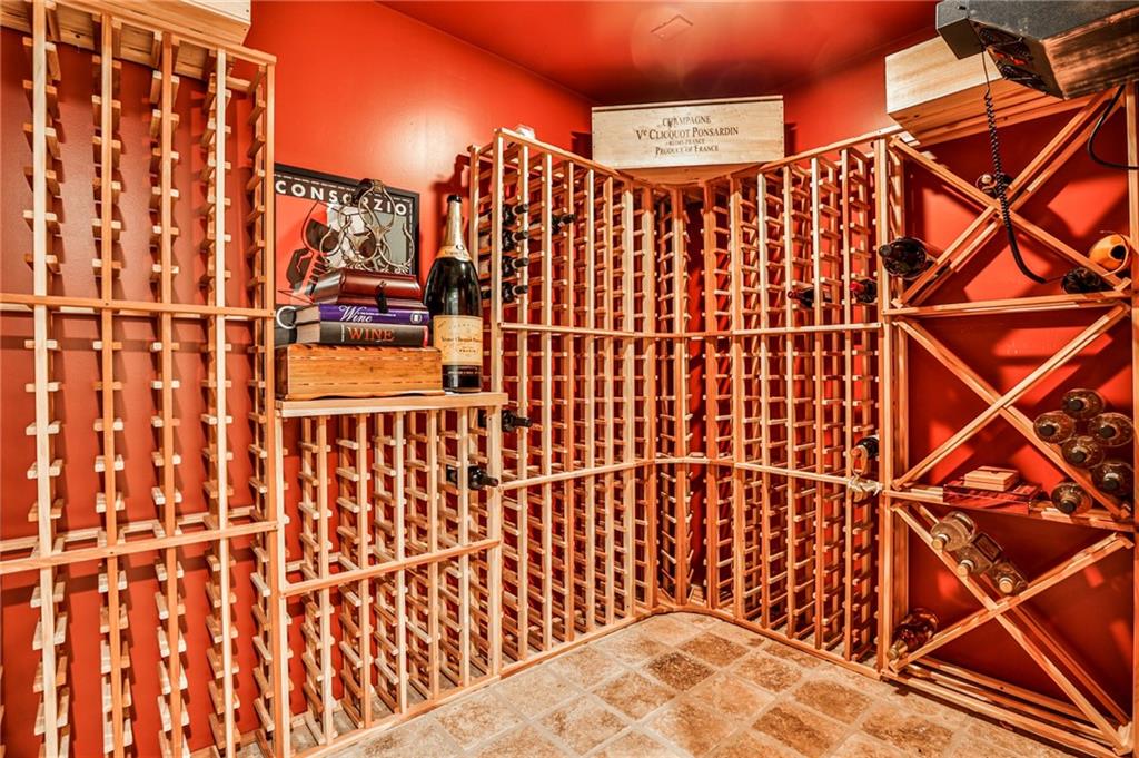4735 Kitty Hawk Drive