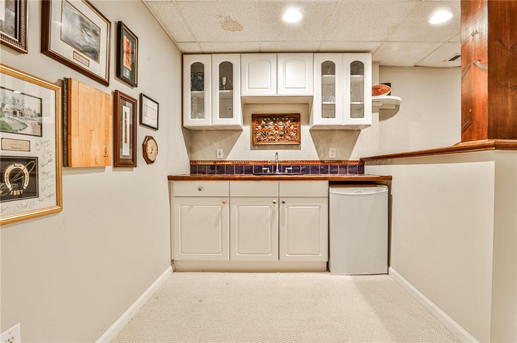 4735 Kitty Hawk Drive