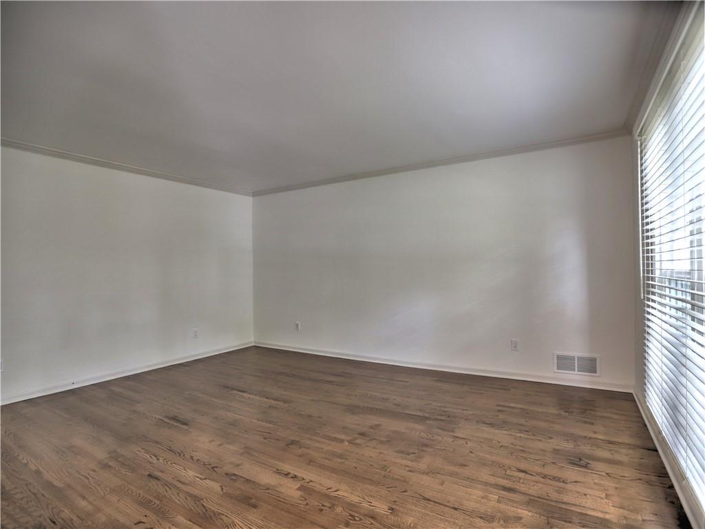 2040 Dayron Court