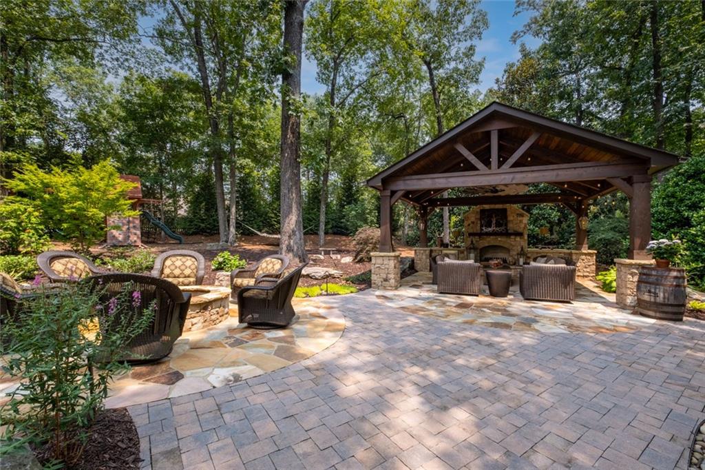 3 Granberry Manor