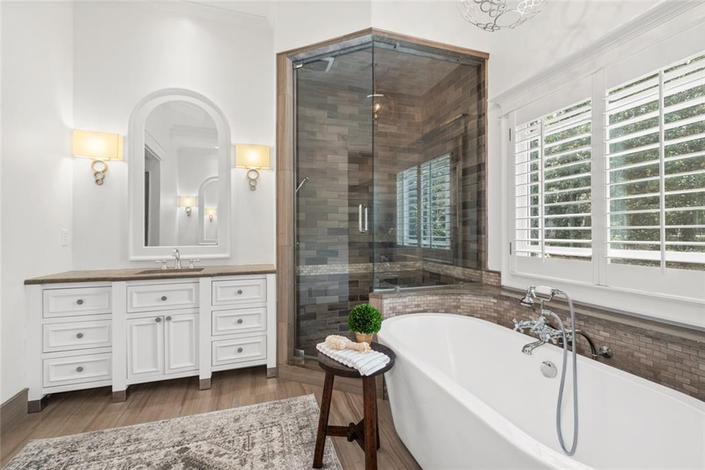 3 Granberry Manor