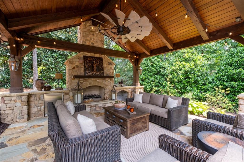 3 Granberry Manor