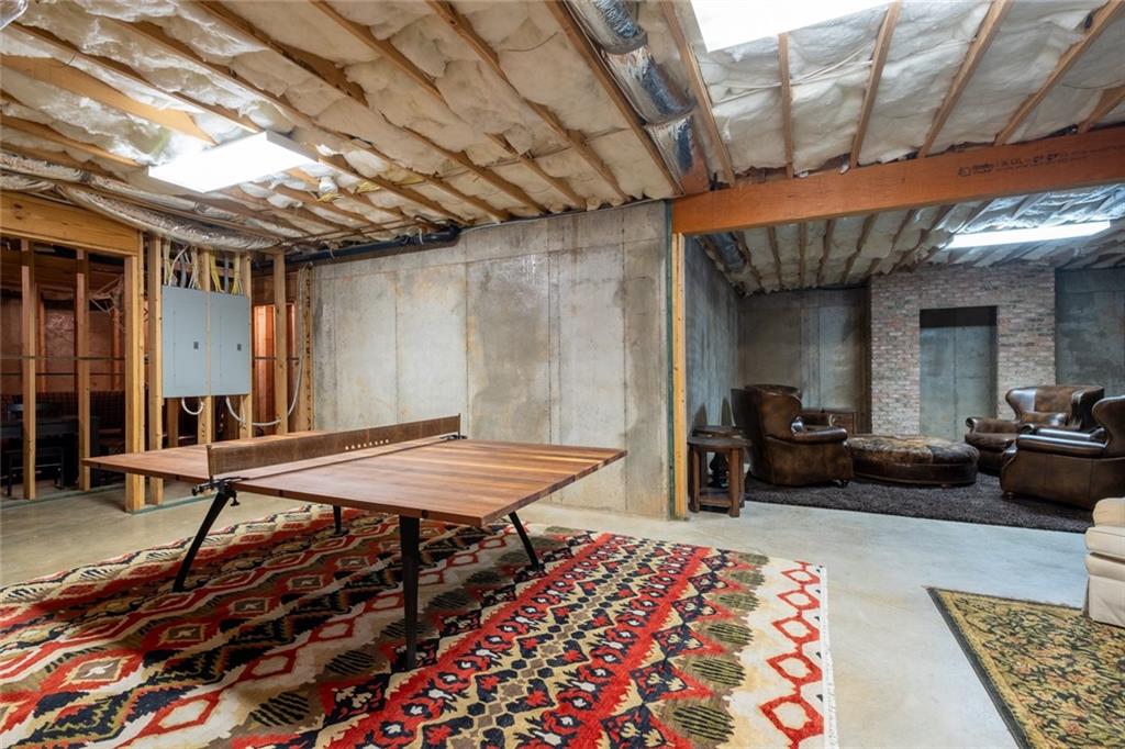 3 Granberry Manor